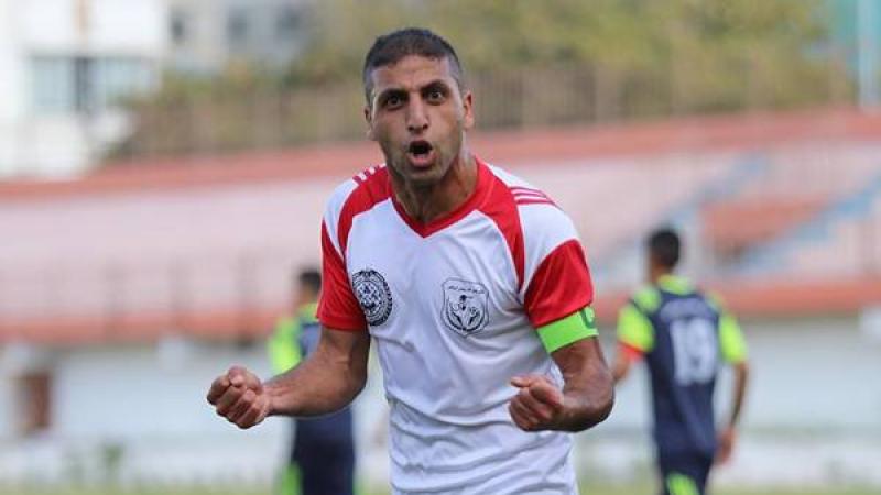 كان محمد بركات أحد أبرز نجوم كرة القدم الفلسطينية في السنوات الأخيرة- إكس